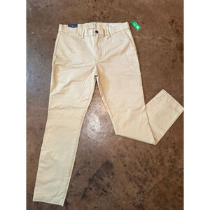 GAP NWT Modern Khaki Skinny Fit Trousers